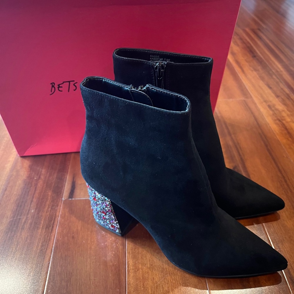 Betsey Johnson Black Boots Kassie Rhinestone Heel Ankle Booties New Size‎ 7.5